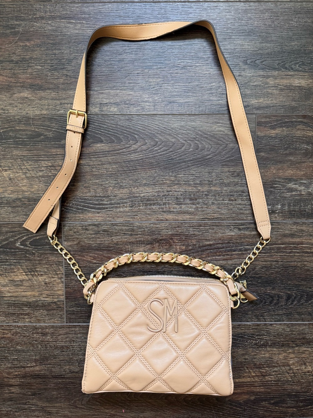 Steve Madden Beige Quilted Crossbody Bag Chain Strap SM Logo Purse